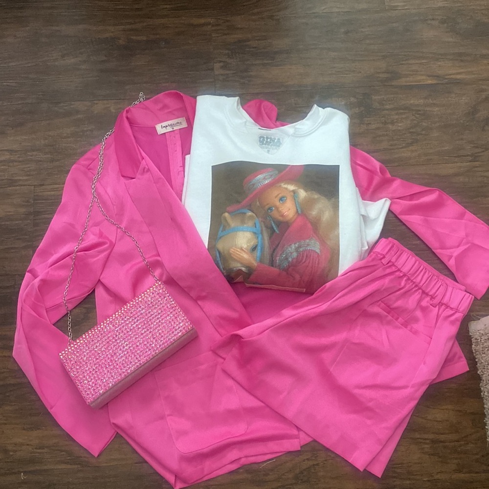 Barbie-all included what’s pictured!